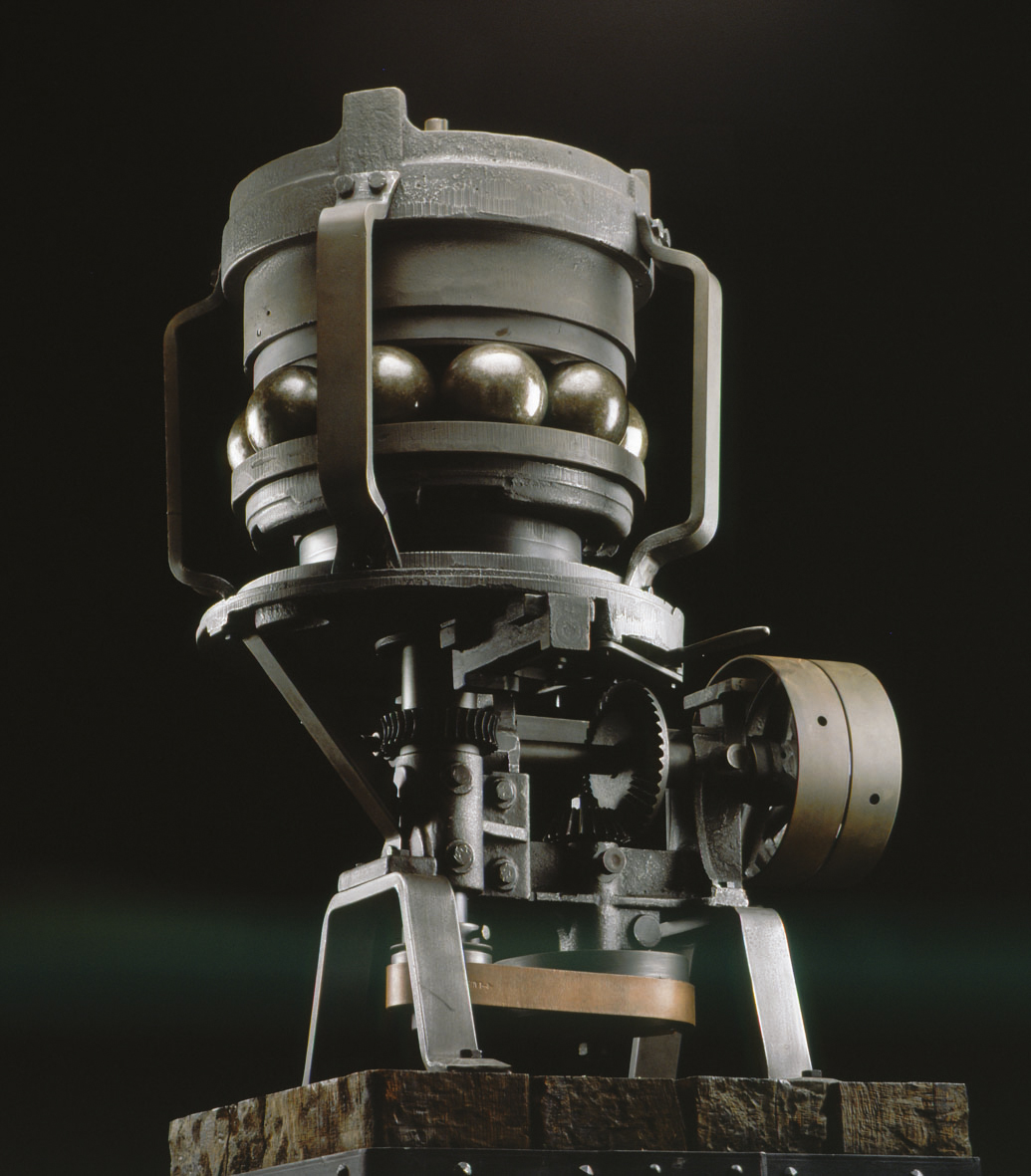 125年前的1980年7月17日，弗里德里希&middot;費(fèi)舍爾發(fā)明的球磨機(jī)獲得了（德國）帝國專利局批準(zhǔn)的專利（專利號55783）